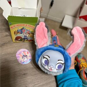 Authentic Megos by Mesuca Disney Zootopia Keychain - Officer Judy Hopps